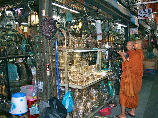 Wednesday 18 November – Ayutthaya-Bangkok-Chiang Mai