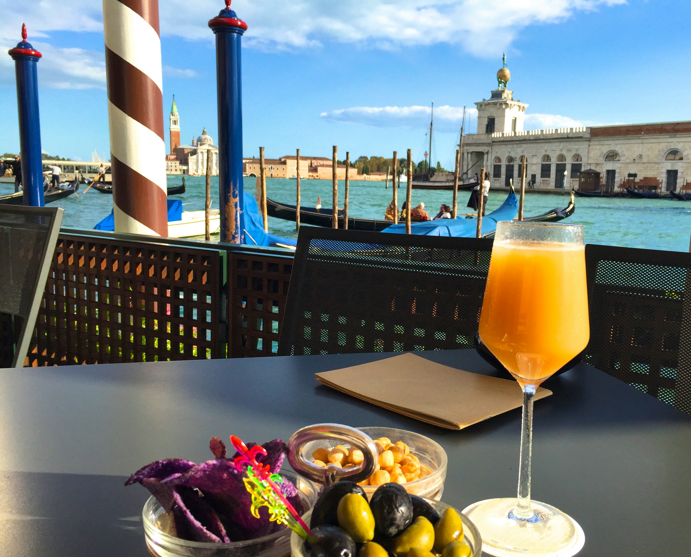 What to Order at the Bar in... Mediterranean Travel Destinations