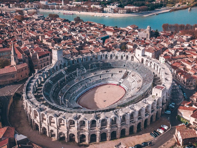 August 28, Arles